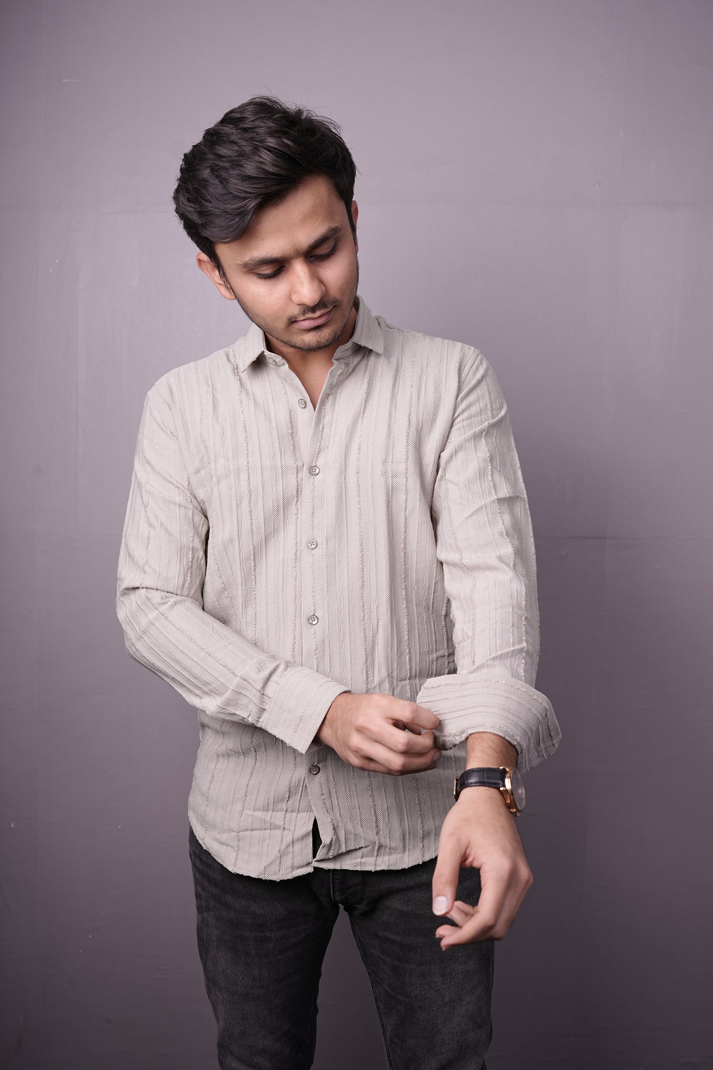 Men’s Light Beige Textured Cotton Shirt – Full Sleeves