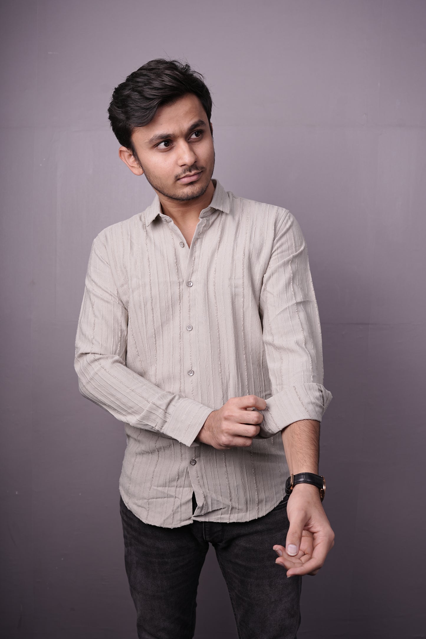 Men’s Light Beige Textured Cotton Shirt – Full Sleeves