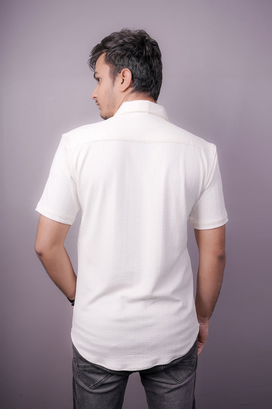 Men’s Off-White Textured Short Sleeve Shirt – Casual Elegance