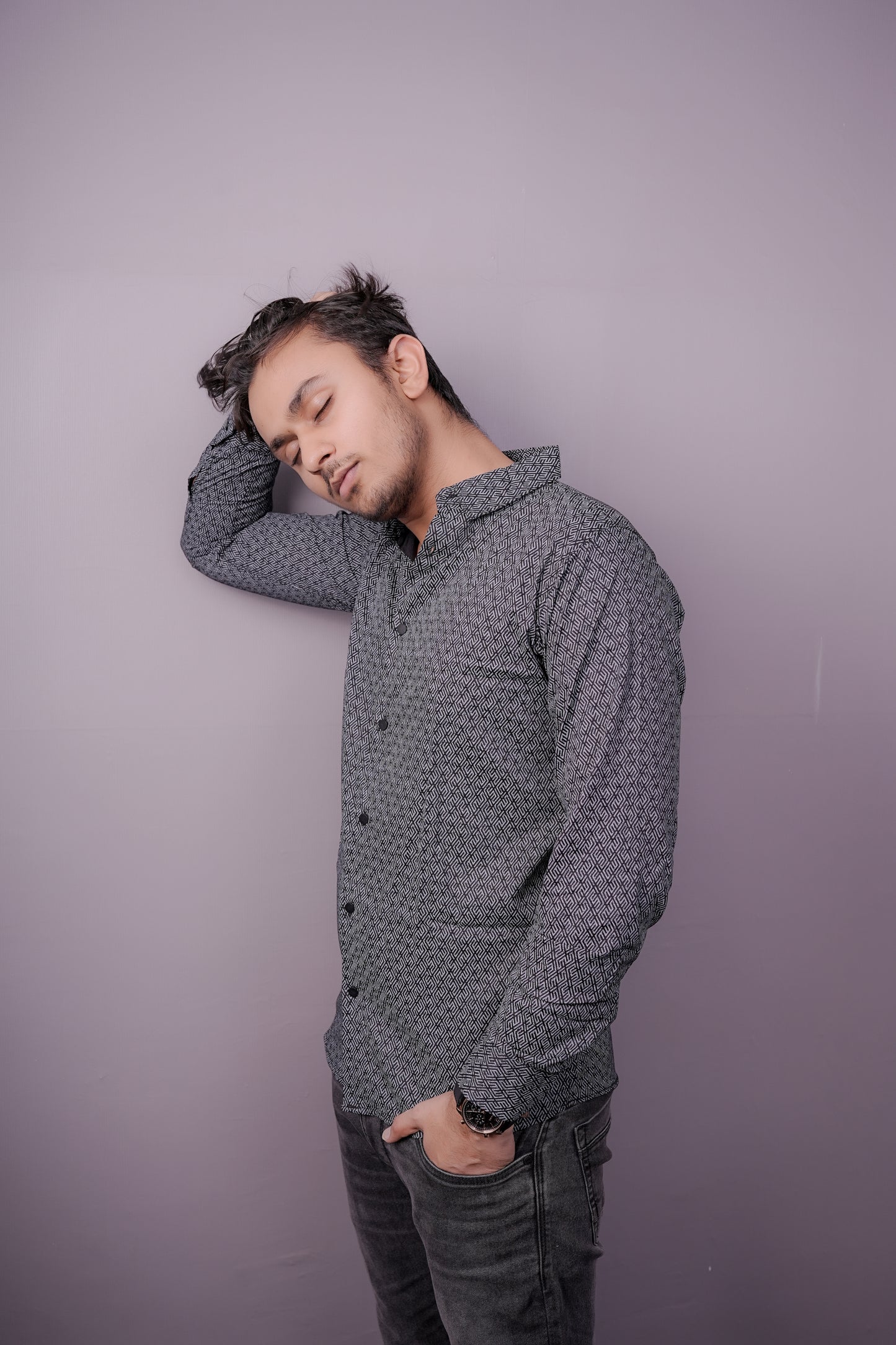 Men’s Black & Grey Geometric Patterned Shirt – Premium Cotton Blend