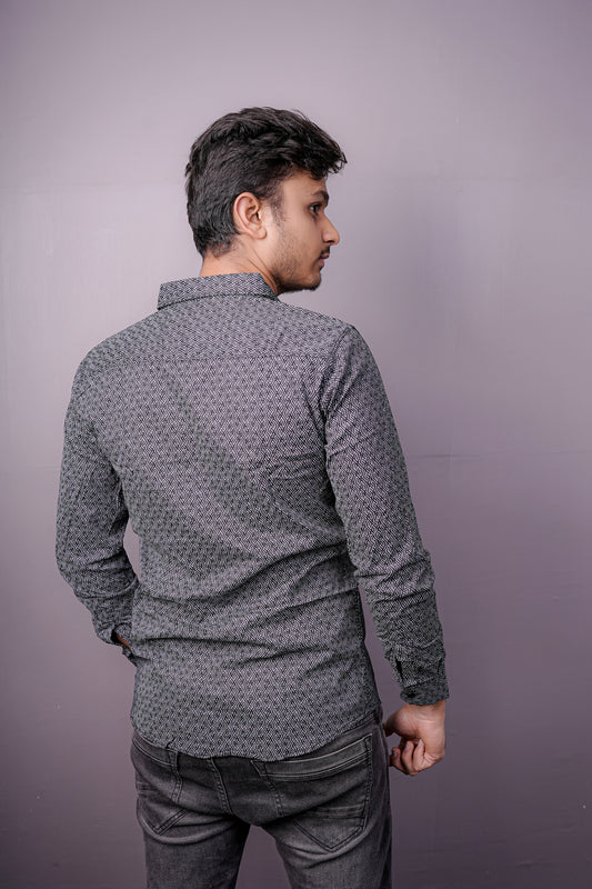 Men’s Black & Grey Geometric Patterned Shirt – Premium Cotton Blend